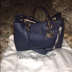 Michael Kors leather Purse